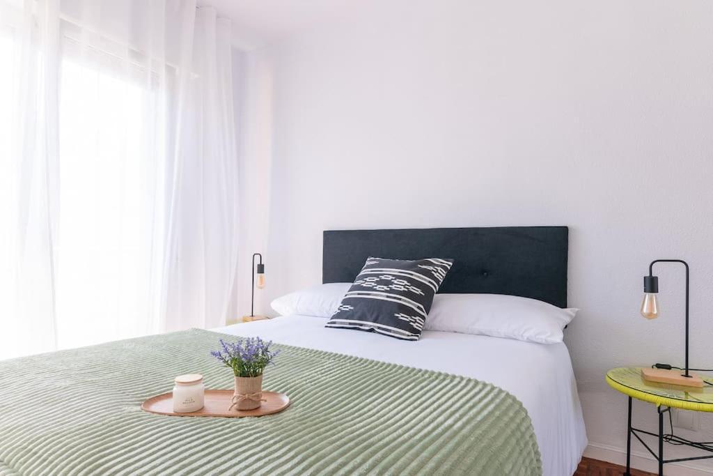 San Roman Apartment With Private Parking Santander Eksteriør billede