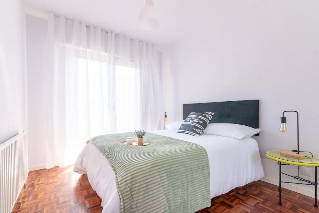 San Roman Apartment With Private Parking Santander Eksteriør billede